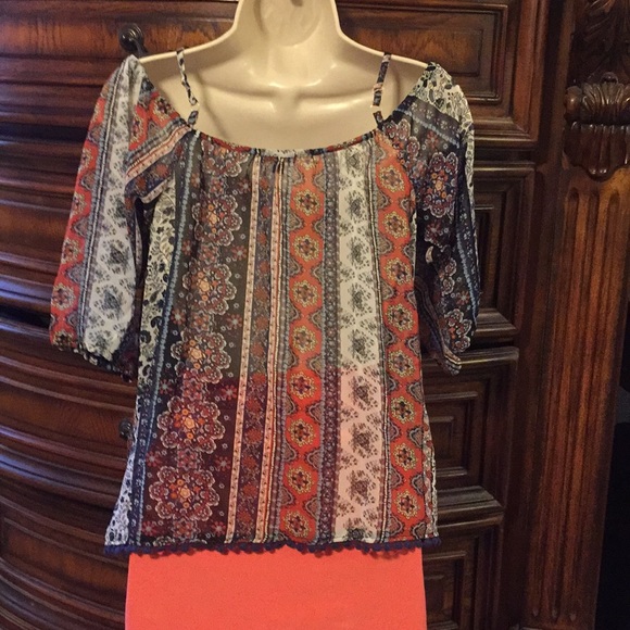 Blouse - Picture 2 of 6